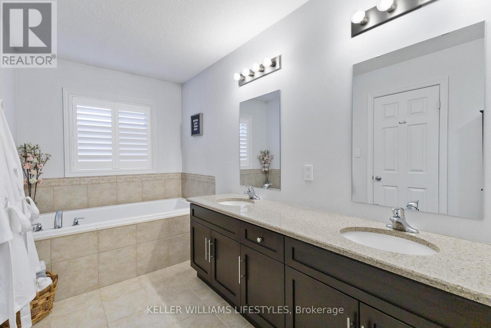 488 BLACKACRES BOULEVARD — photo 34