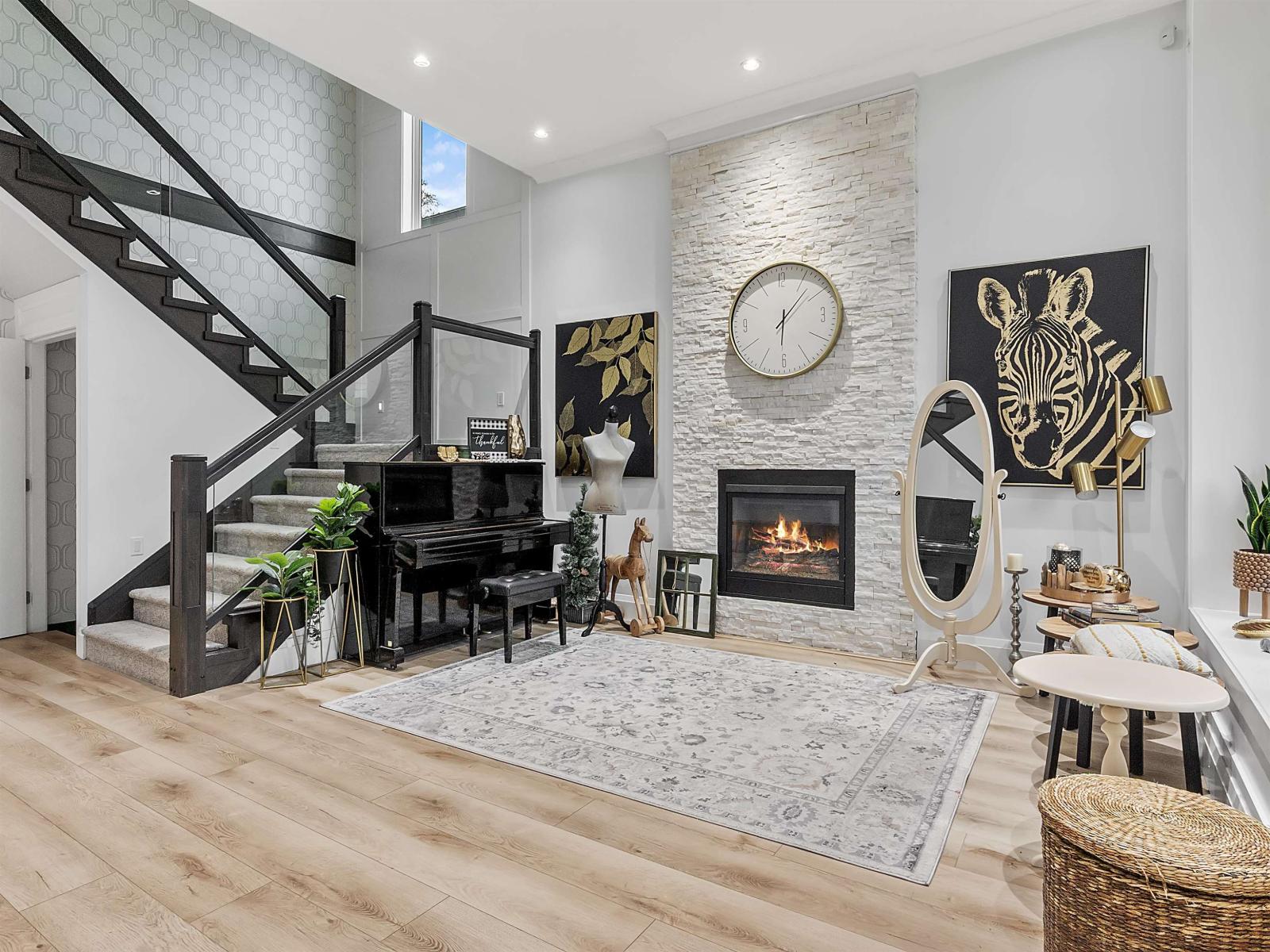 11897 82 AVENUE, Delta