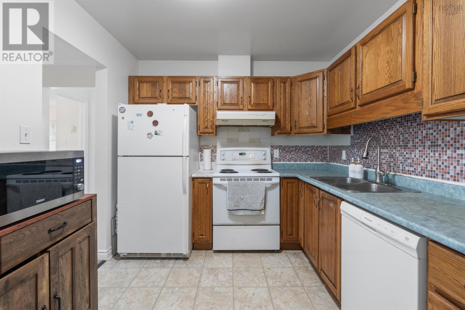 Property 25 of 36 of 410 64 Cumberland Drive