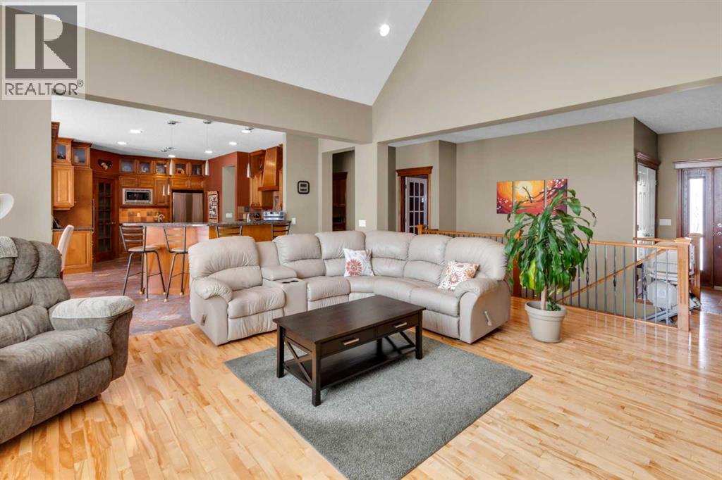 222 Ross Avenue, Cochrane