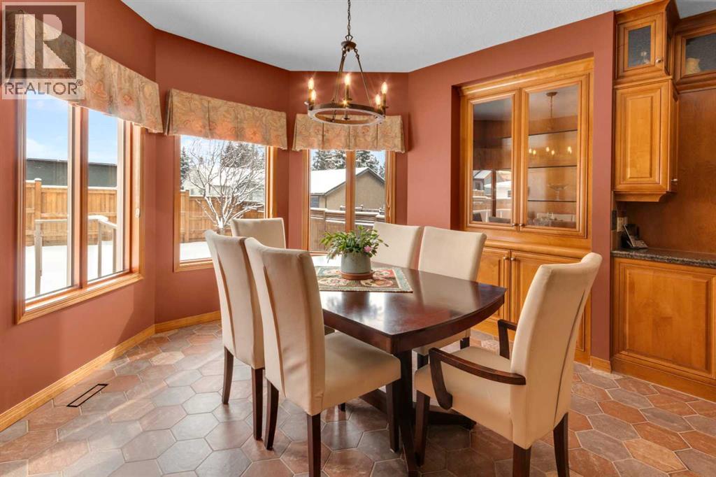 222 Ross Avenue, Cochrane