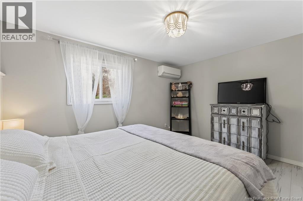1 Abbott Street - 19