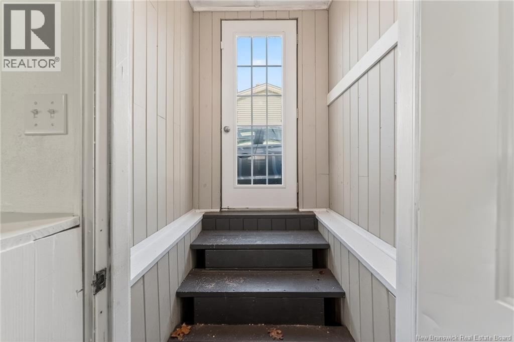 1 Abbott Street - 25
