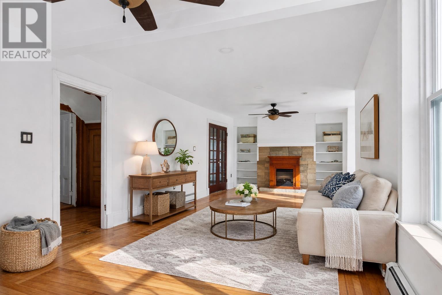 54 Summer Street - 10