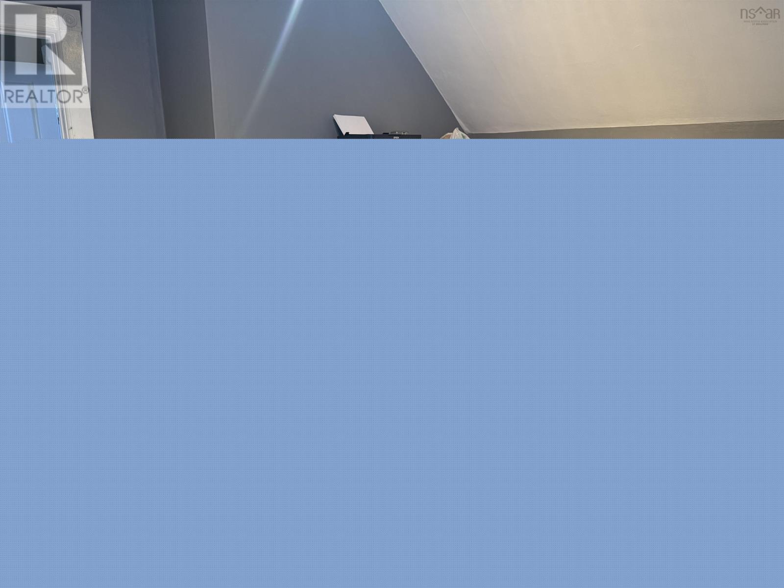 Property 31 of 49 of 13720 Highway 3