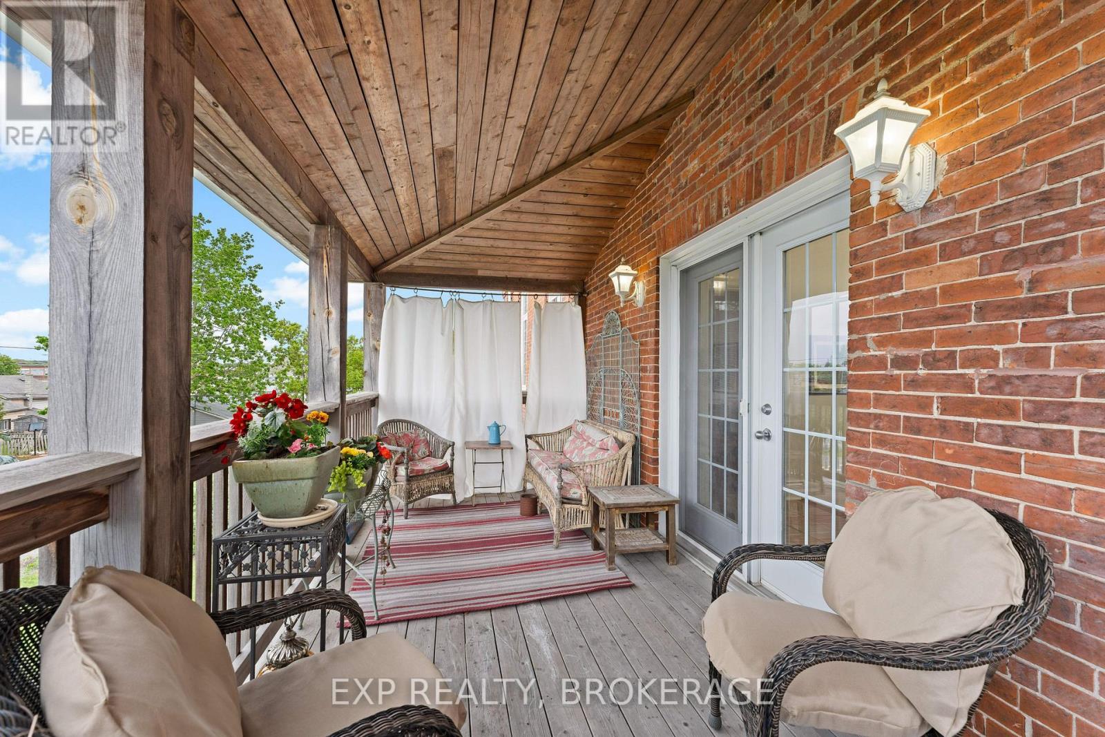 11 CROSS STREET - 43