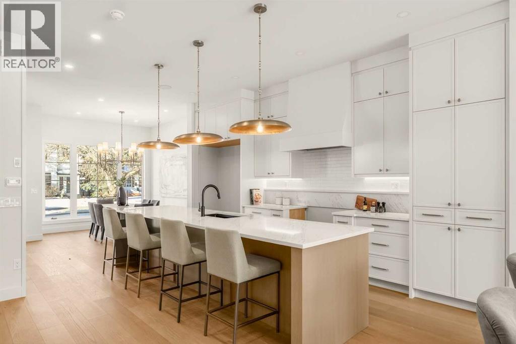 Single Family House for Sale in   Avenue NW West Hillhurst Calgary 