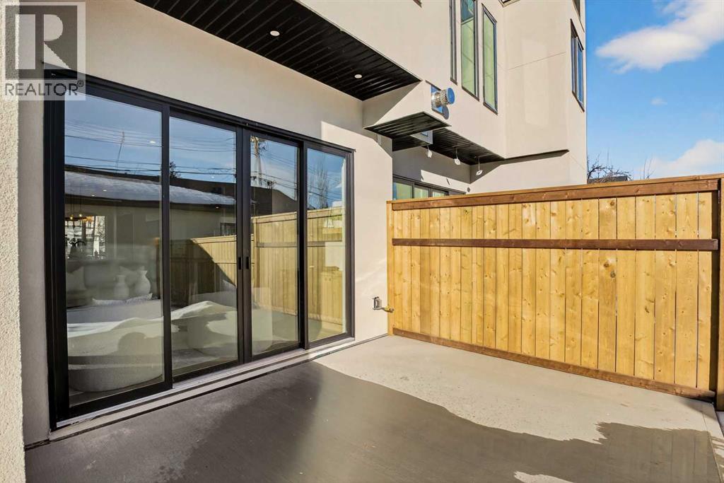 Single Family House for Sale in   Avenue NW West Hillhurst Calgary 