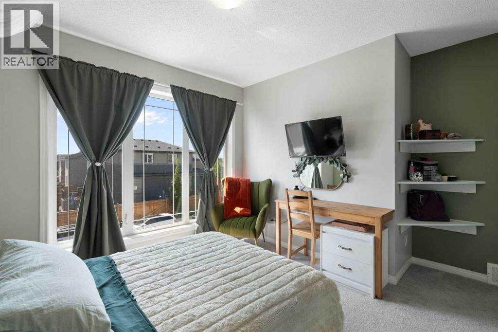 217 Buckskin Way, Cochrane