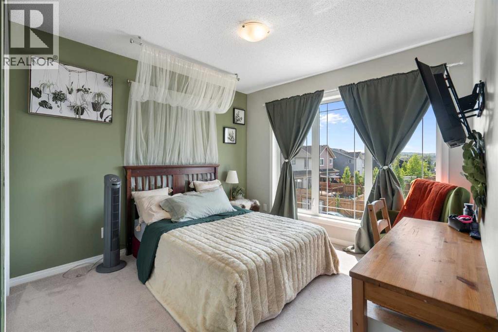 217 Buckskin Way, Cochrane