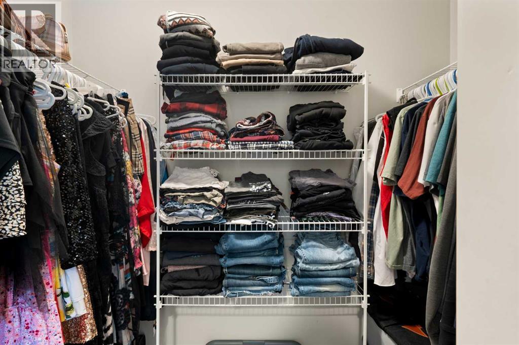 217 Buckskin Way, Cochrane