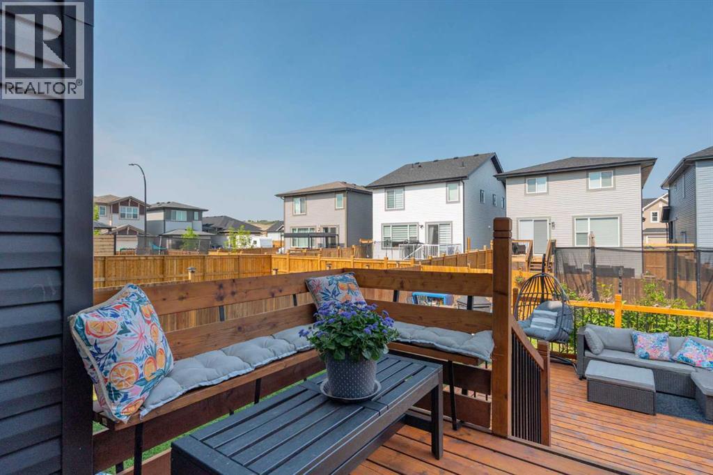 217 Buckskin Way, Cochrane