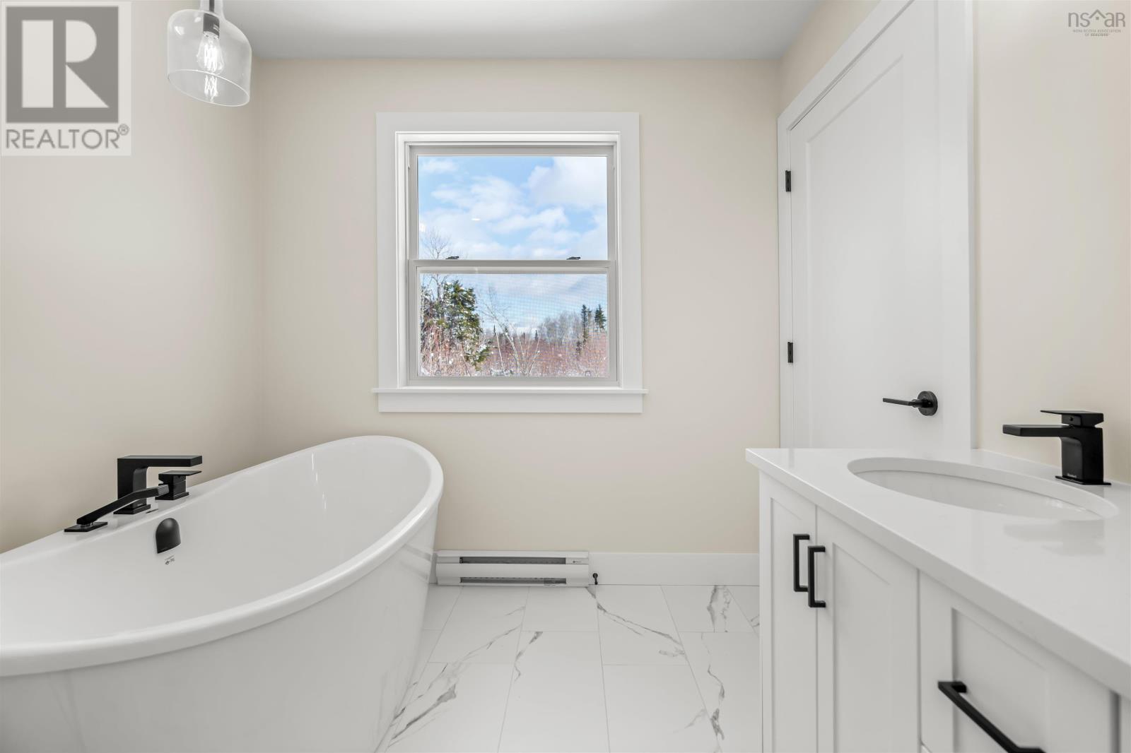 Property 21 of 46 of 5042 471 Bondi Drive, Indigo Shores