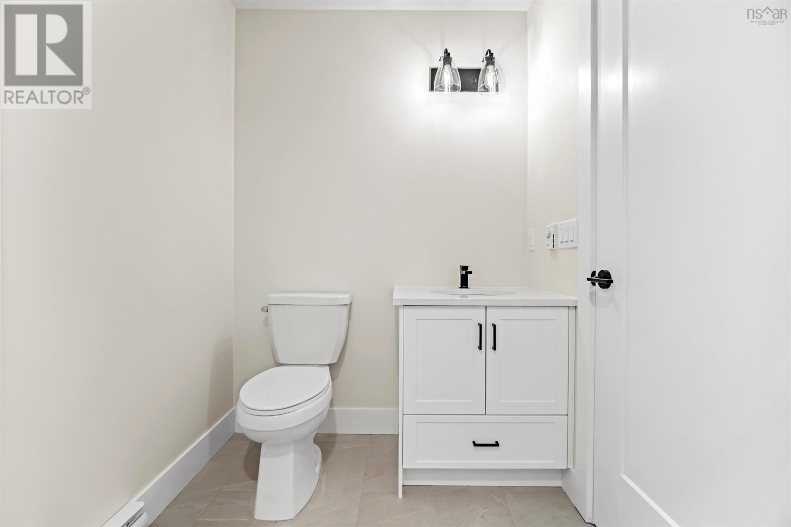 Property 27 of 46 of 5042 471 Bondi Drive, Indigo Shores