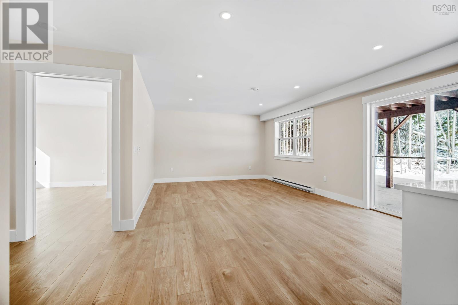 Property 34 of 46 of 5042 471 Bondi Drive, Indigo Shores