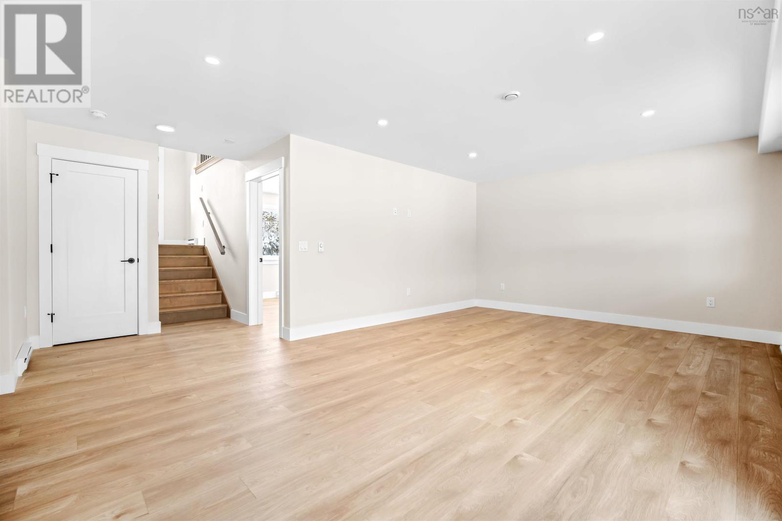 Property 39 of 46 of 5042 471 Bondi Drive, Indigo Shores