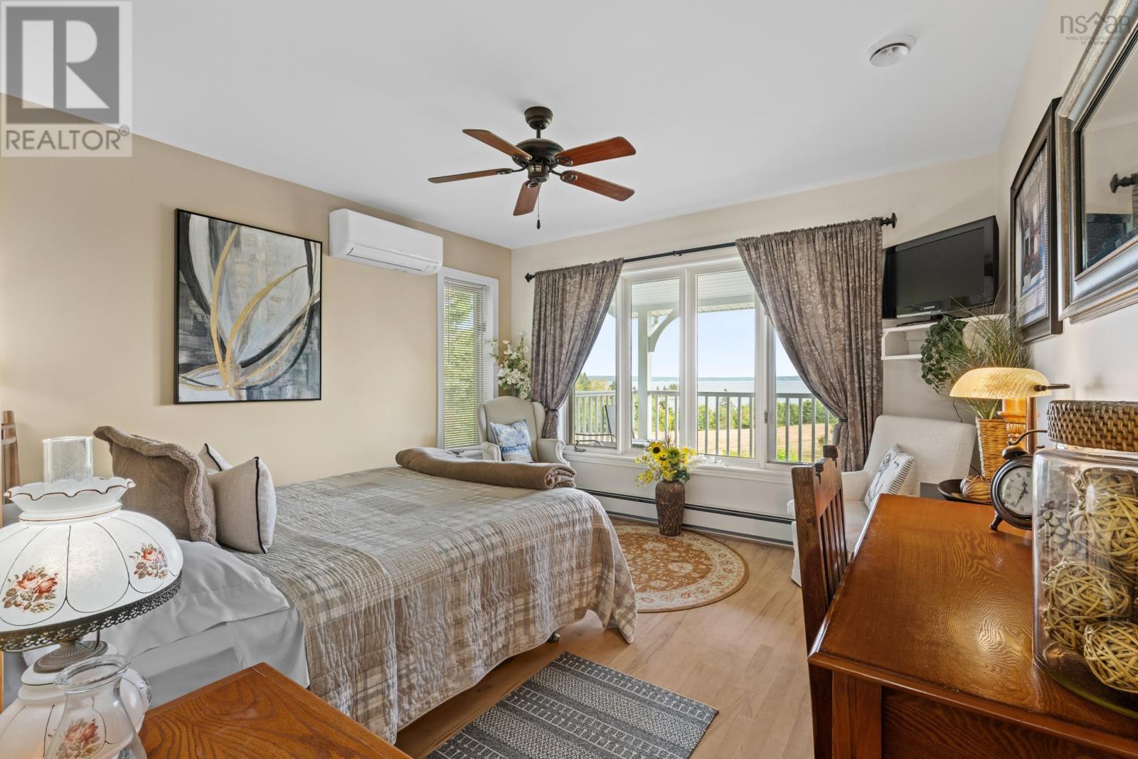19 Graves Island Road - 21
