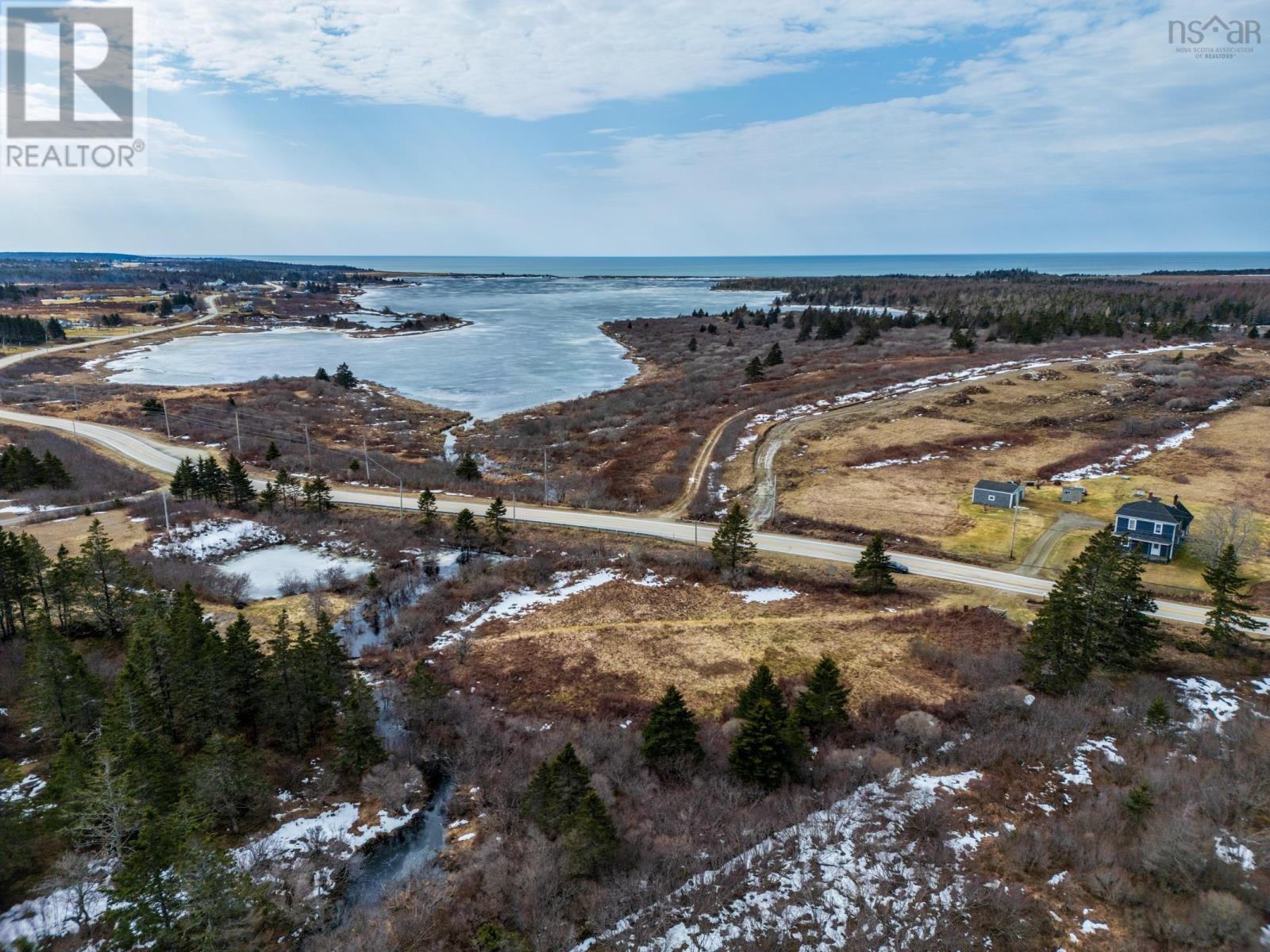 Property 12 of 15 of Highway 1