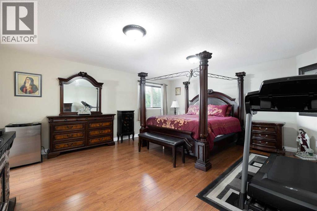 155 Pew Lane, Fort McMurray