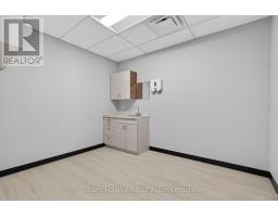 204 - 240 Penetanguishene Road, Midland, ON L4R4P4 Photo 21