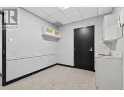204 - 240 Penetanguishene Road, Midland, ON L4R4P4 Photo 18
