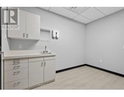 204 - 240 Penetanguishene Road, Midland, ON L4R4P4 Photo 19