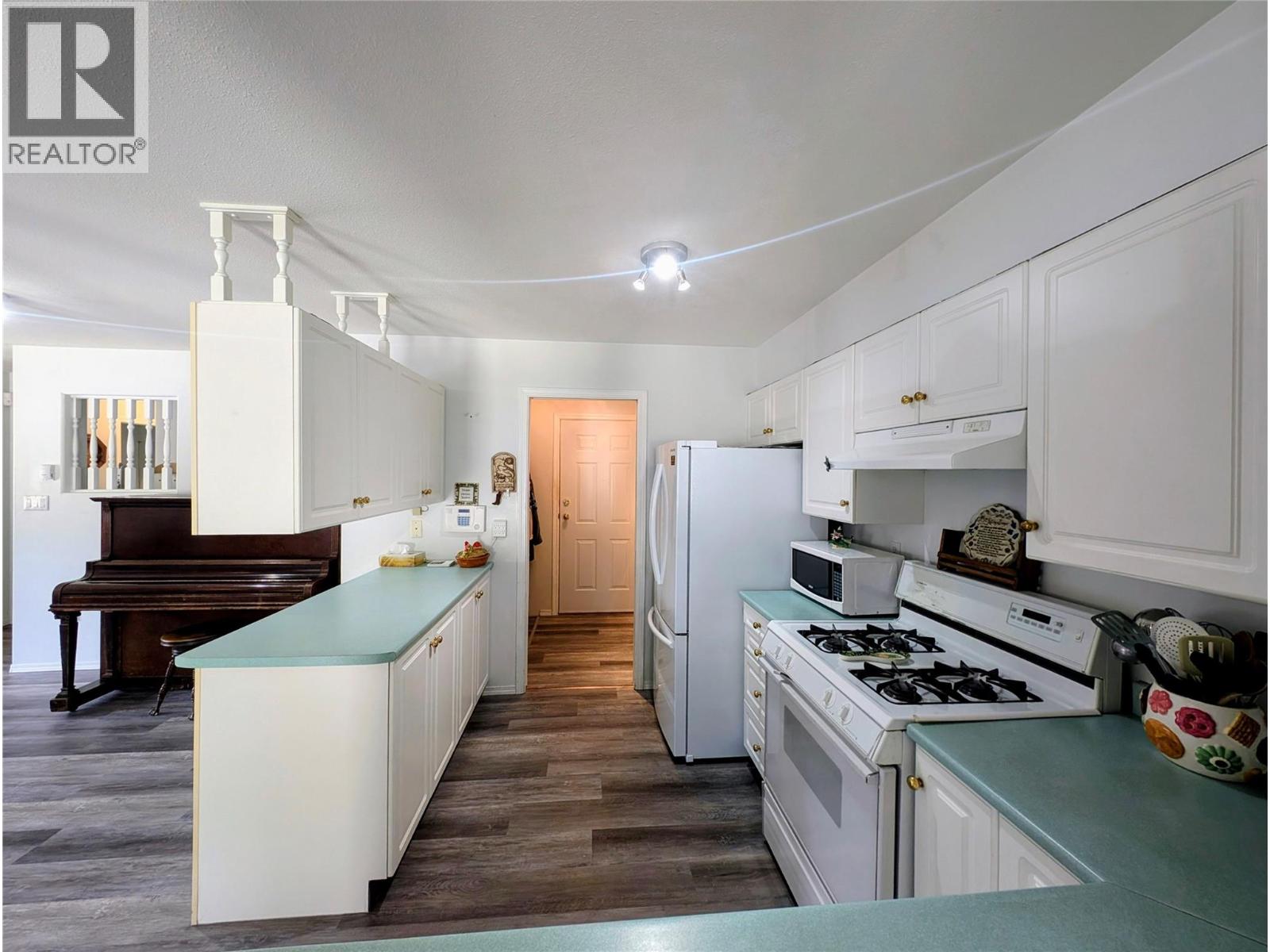 1749 Menzies Street Unit# 10, Merritt