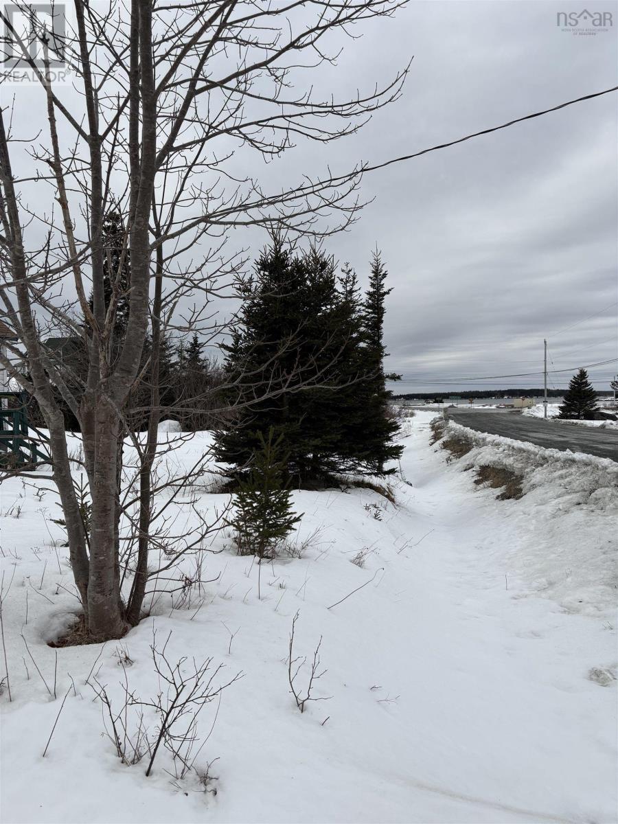 Property 2 of 15 of 28 Cross Road