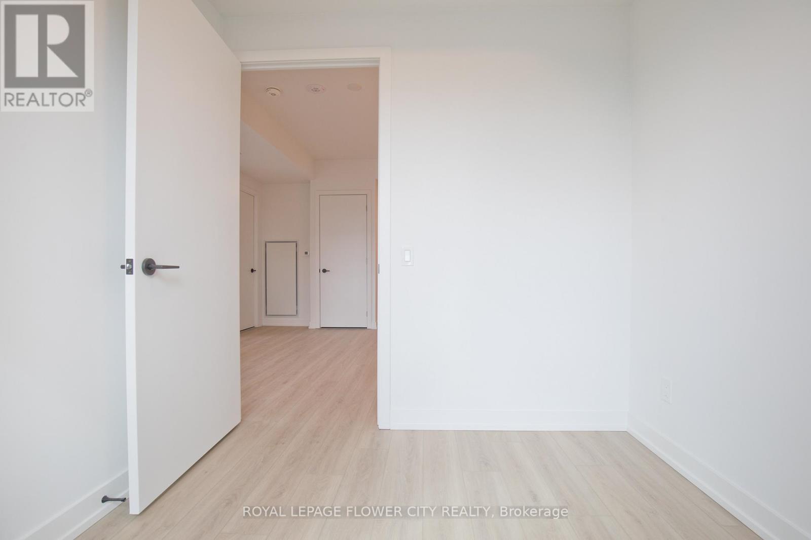 #2308 35 PARLIAMENT STREET - 28