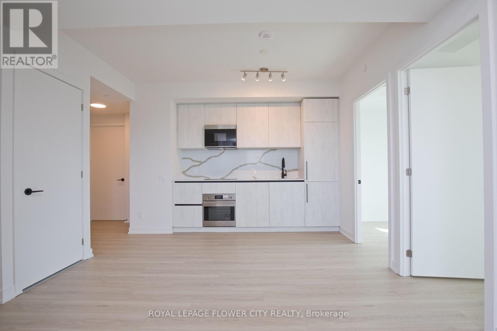 #2308 35 PARLIAMENT STREET - 13