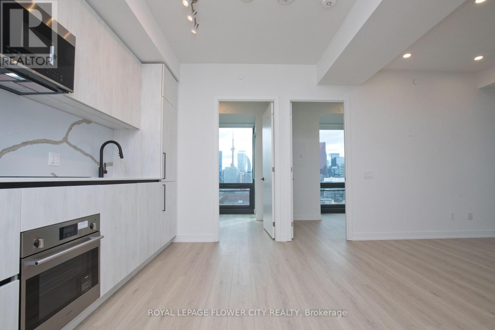#2308 35 PARLIAMENT STREET - 23