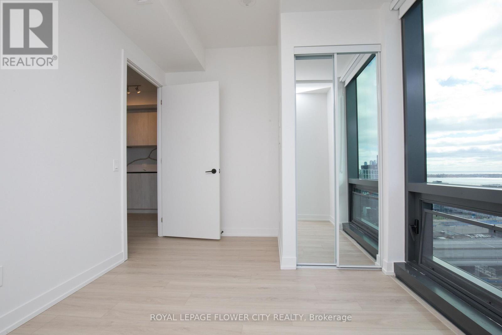 #2308 35 PARLIAMENT STREET - 33