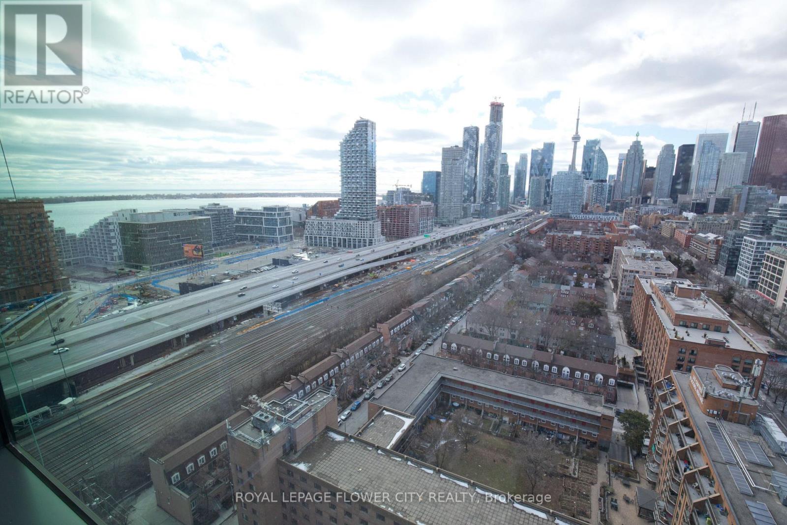 #2308 35 PARLIAMENT STREET - 34