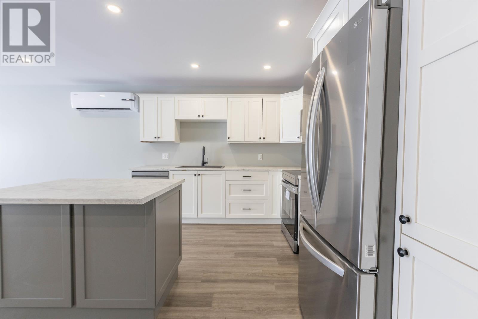 47-51 SMALLWOOD TERRACE - 19