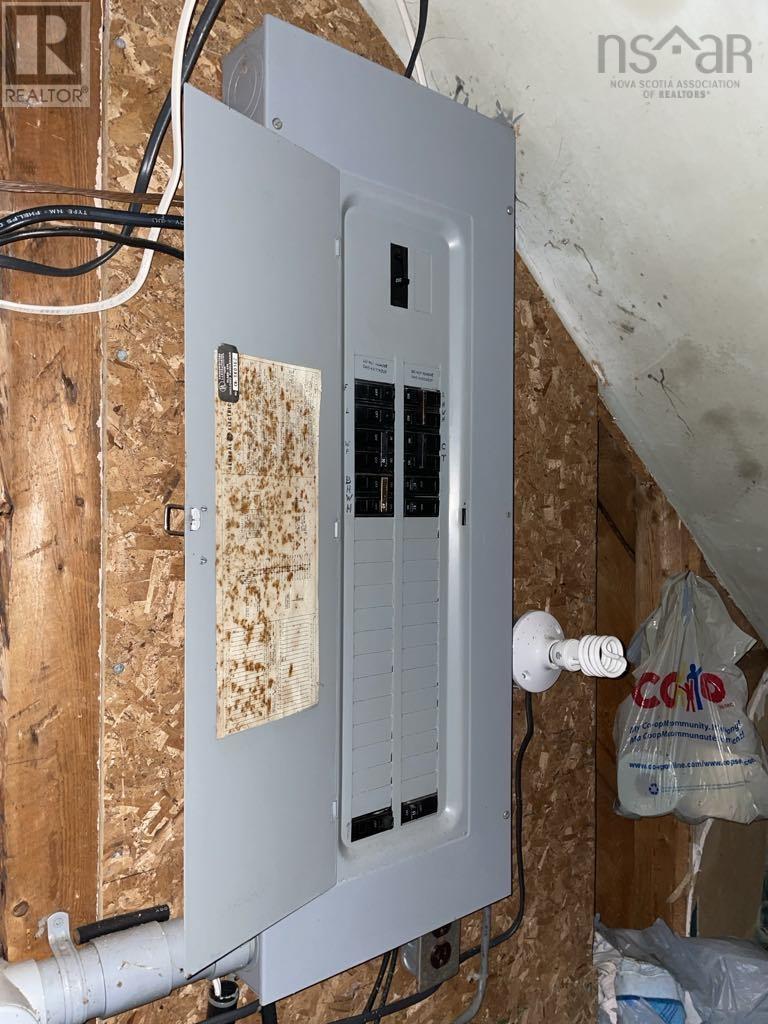 Property 21 of 21 of 99 Pleasant Bay Loop