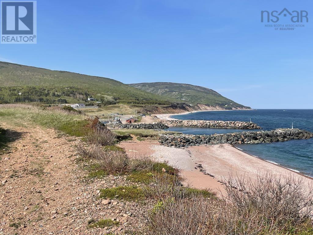 Property 11 of 22 of 99 Pleasant Bay Loop