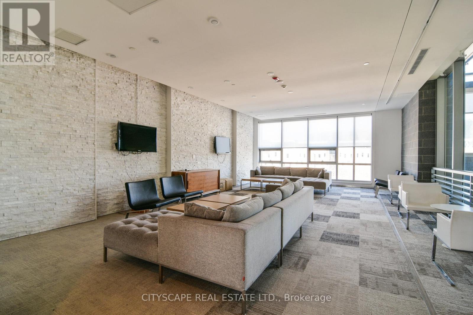 #3212 360 SQUARE ONE DRIVE - 35