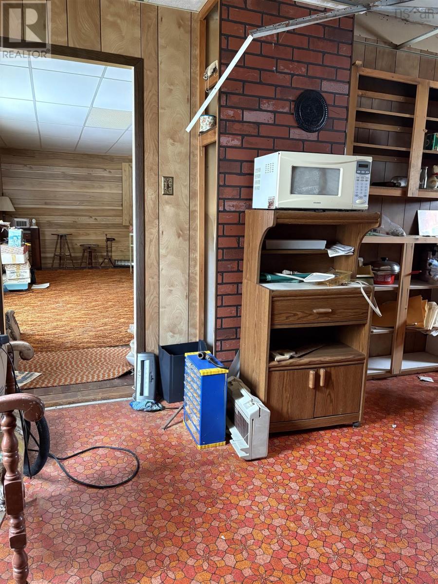 Property 4 of 17 of 84 Warren Street