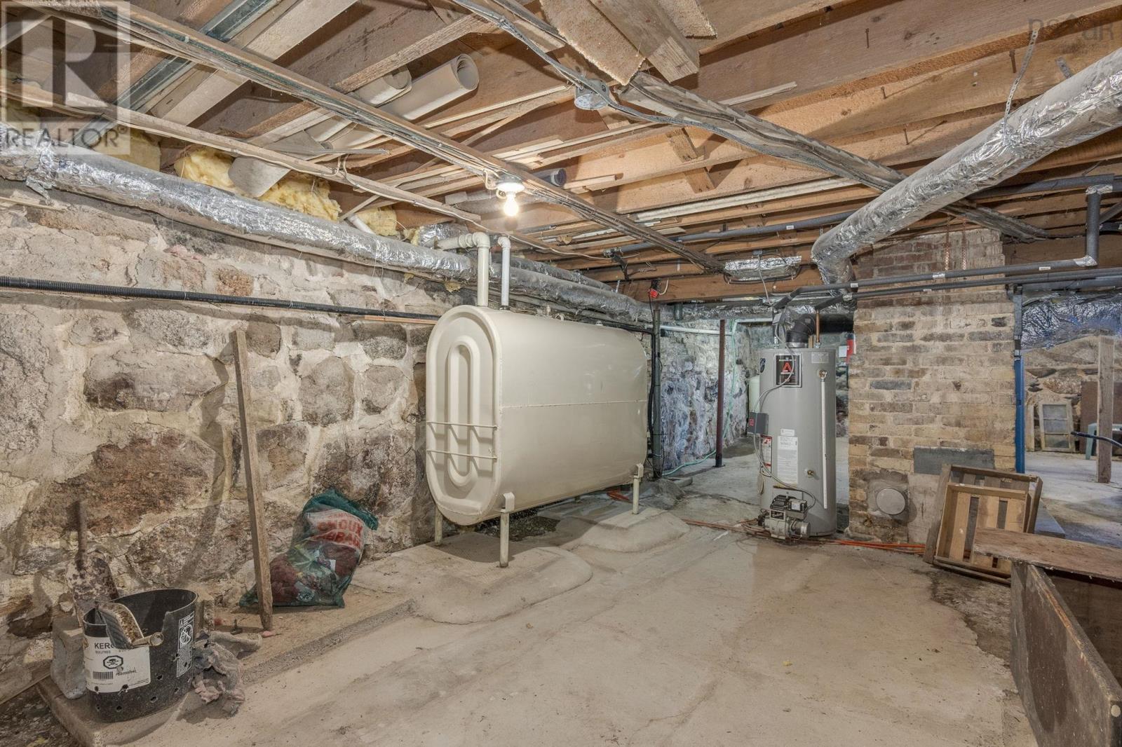 Property 30 of 38 of 7966 Highway 10