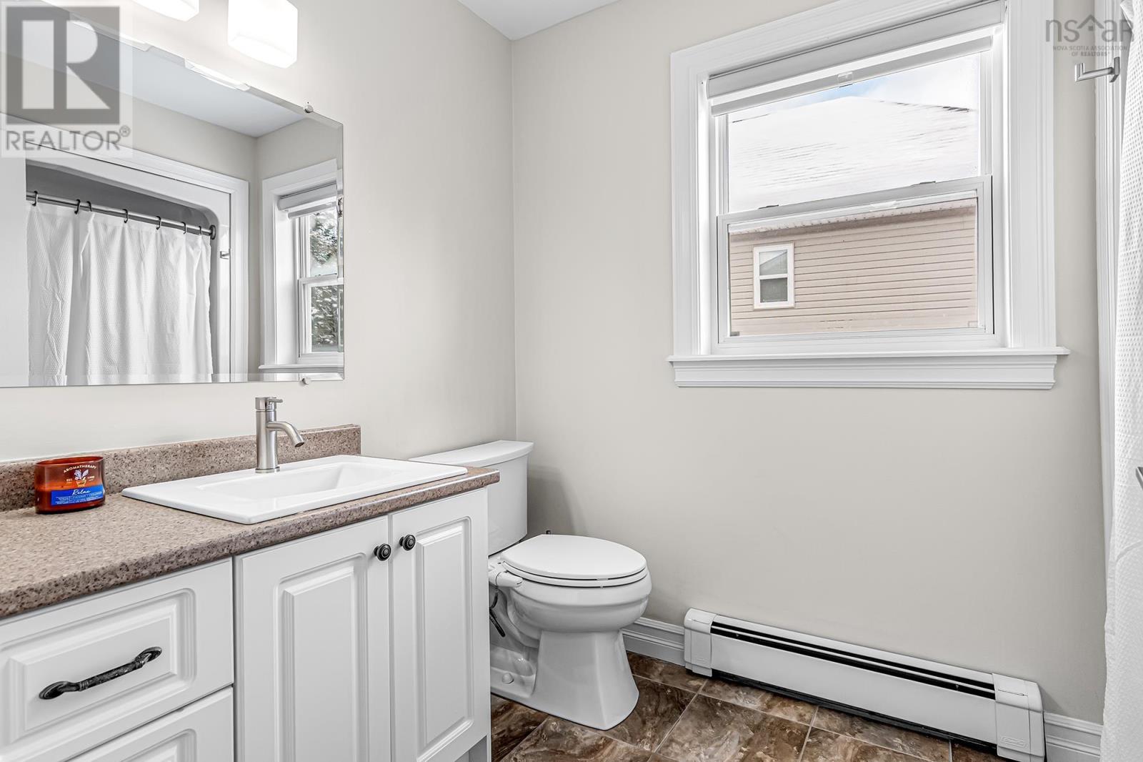 Property 26 of 48 of 361 Portland Hills Drive