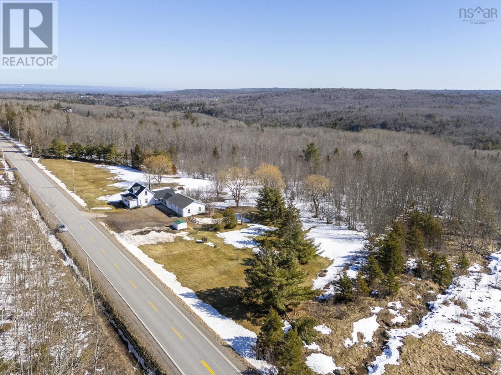 Property 36 of 38 of 7966 Highway 10