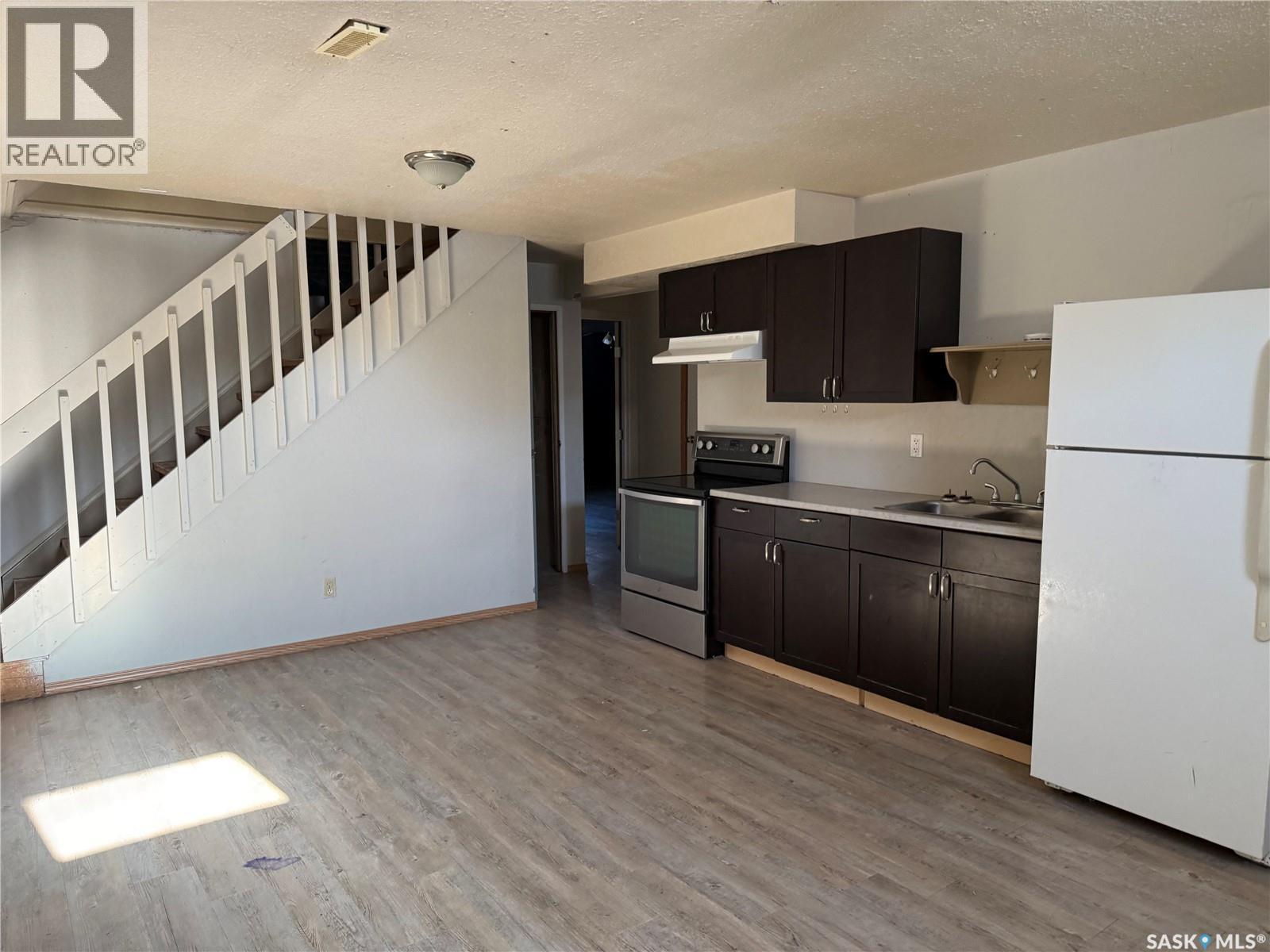804 Studer STREET — photo 17