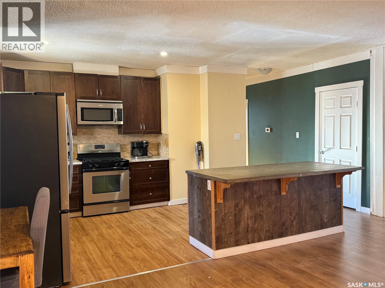 804 Studer STREET — photo 9