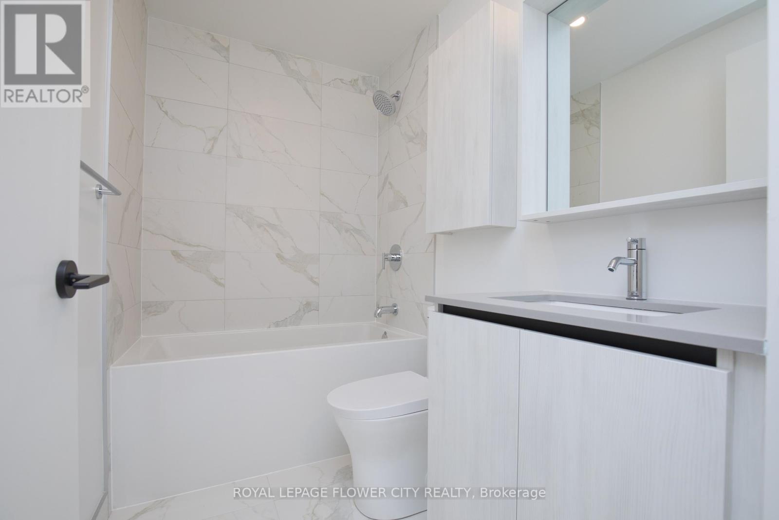 #2308 35 PARLIAMENT STREET - 39