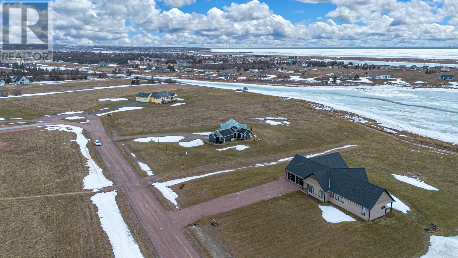148 BLUE BAY Drive — photo 32