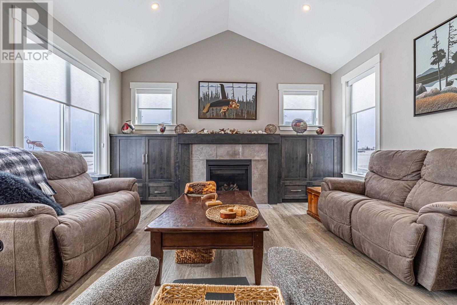 148 BLUE BAY Drive - 7