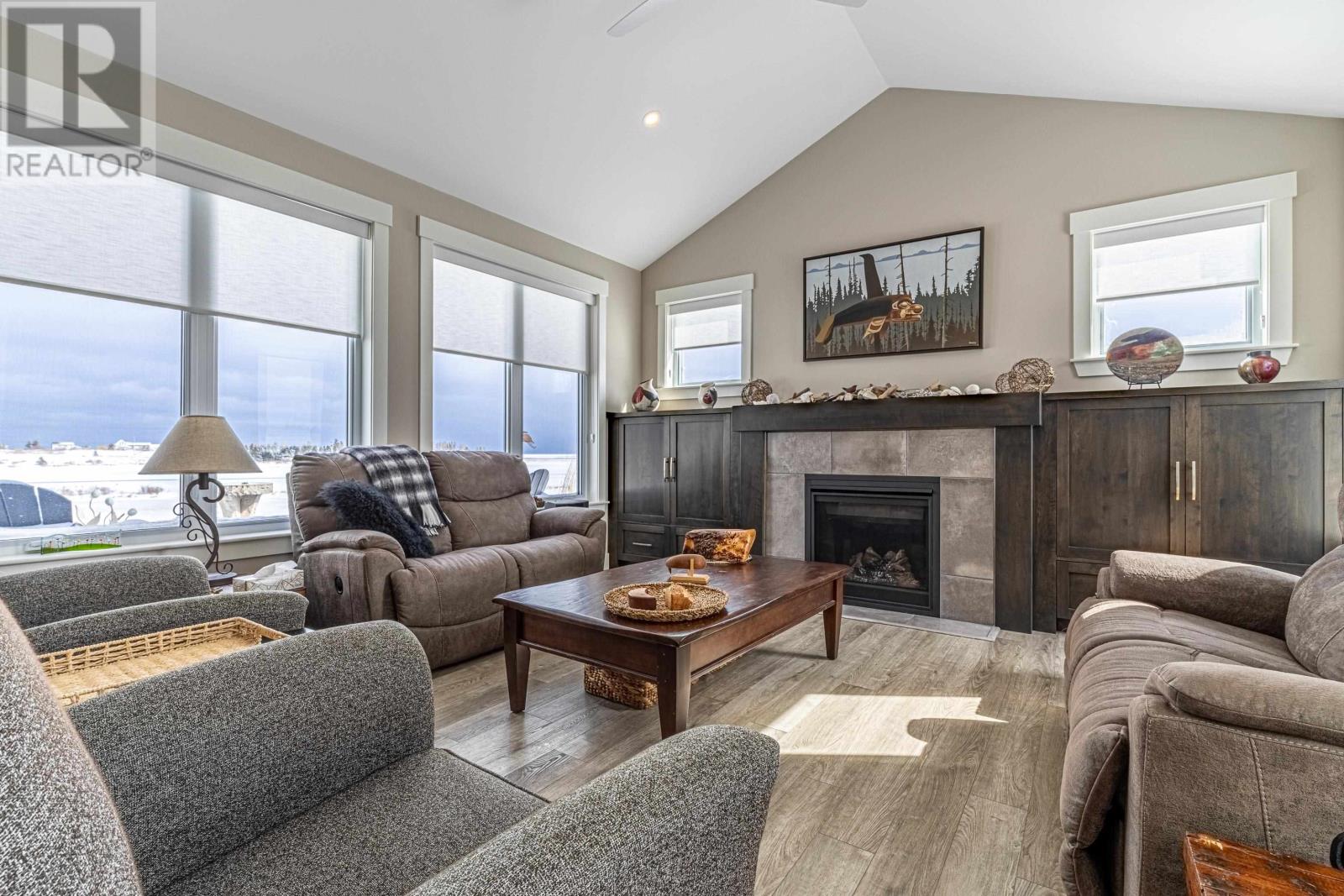 148 BLUE BAY Drive - 8