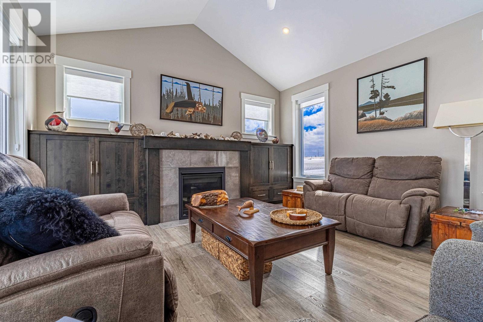 148 BLUE BAY Drive — photo 9