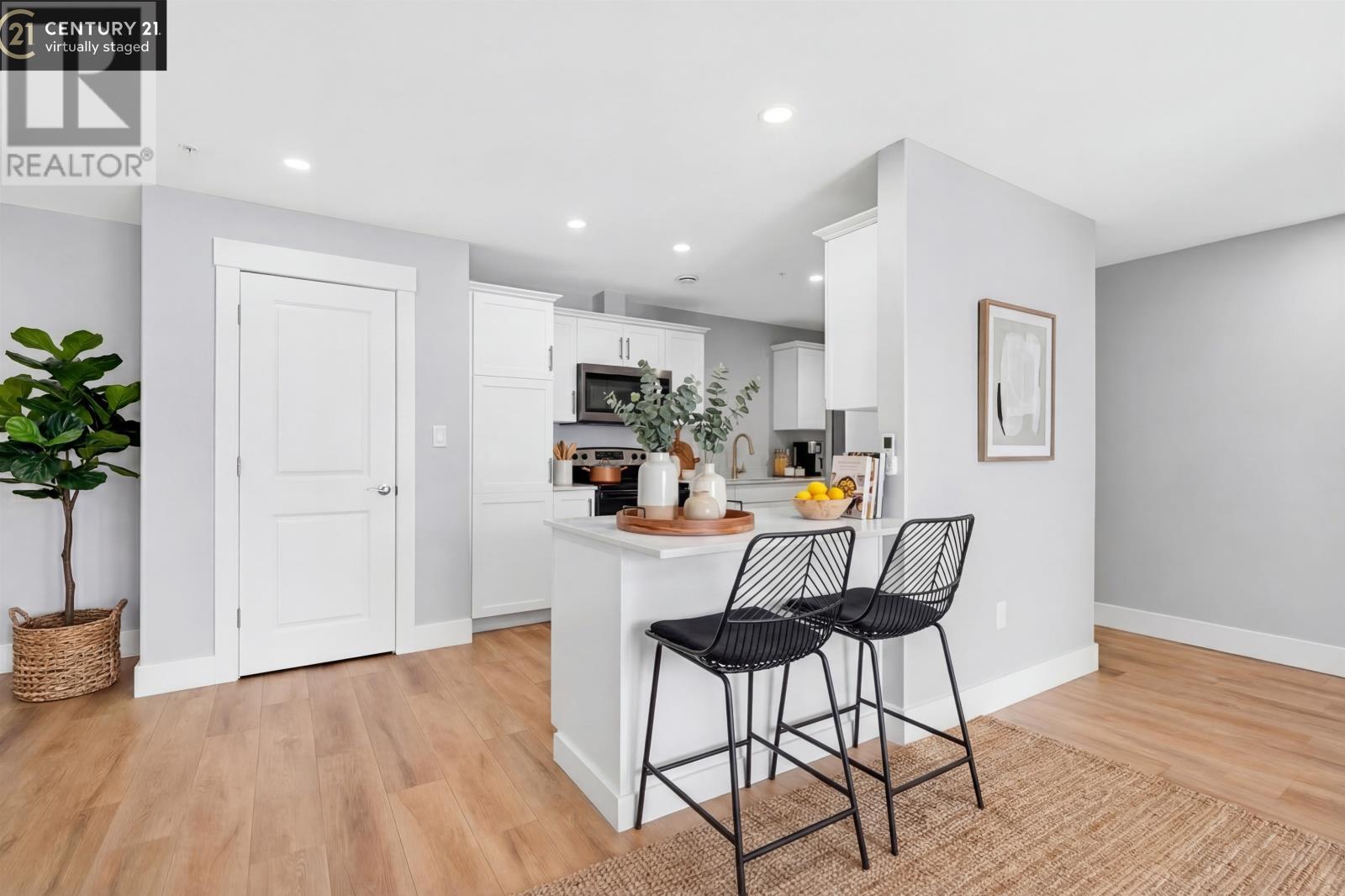 ##307 24 GILBERT DRIVE - 9