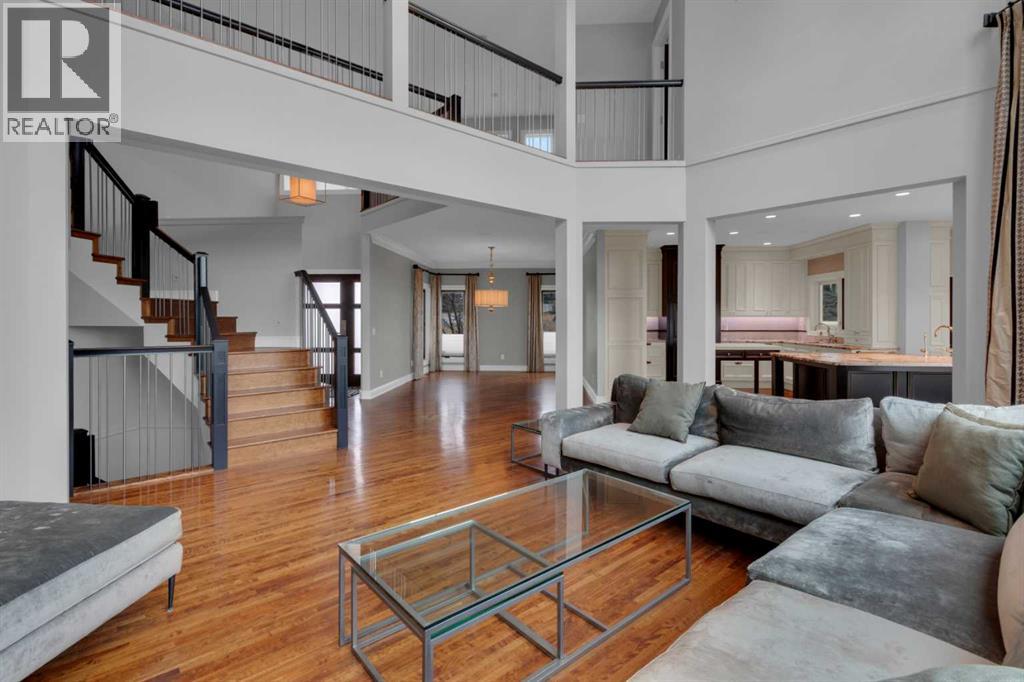 Single Family House for Sale in  Scimitar View NW Scenic Acres Calgary 